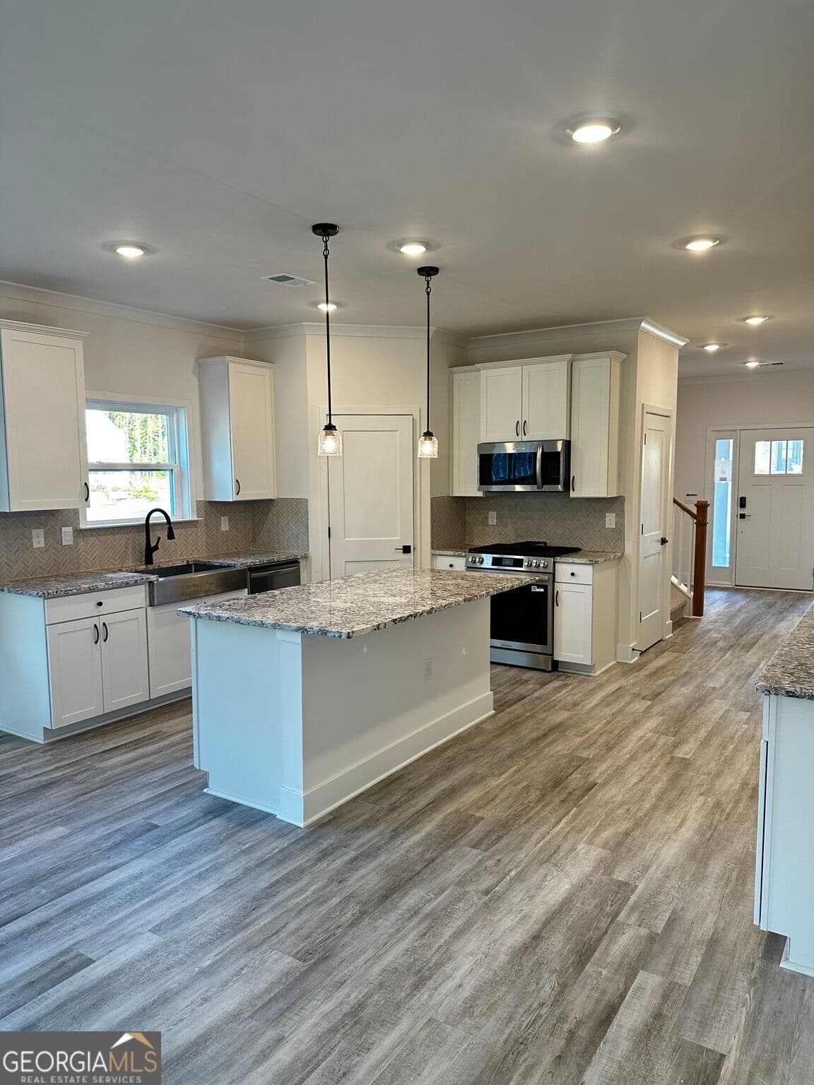 5 bedroom, 3.5 bathroom, 3,030 sq ft single family residence under contract at 3028 Fairway Drive LOT 945, Villa Rica, GA 30180 — photo 3