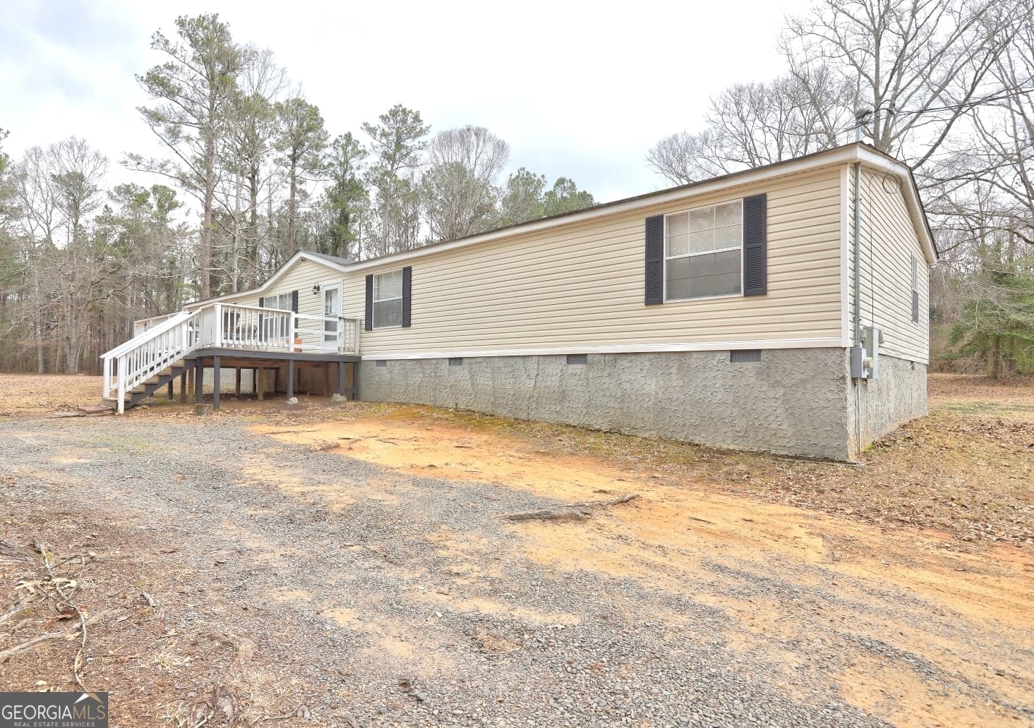 4 bedroom, 2 bathroom, 2,052 sq ft manufactured home,single family residence for sale at 103 Silver Dollar Road, Barnesville, GA 30204 — photo 2