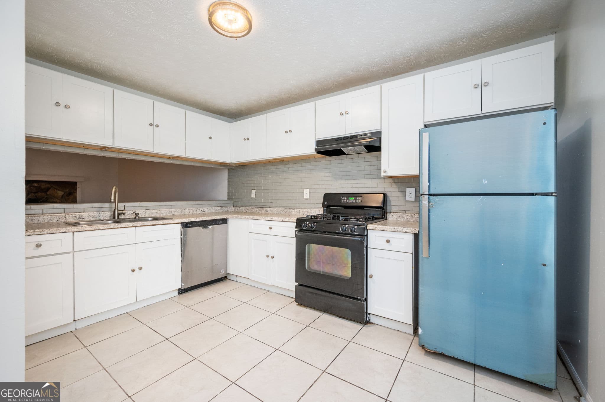2 bedroom, 2.5 bathroom, 1,326 sq ft townhouse under contract at 725 Oak Drive, Hapeville, GA 30354 — photo 6