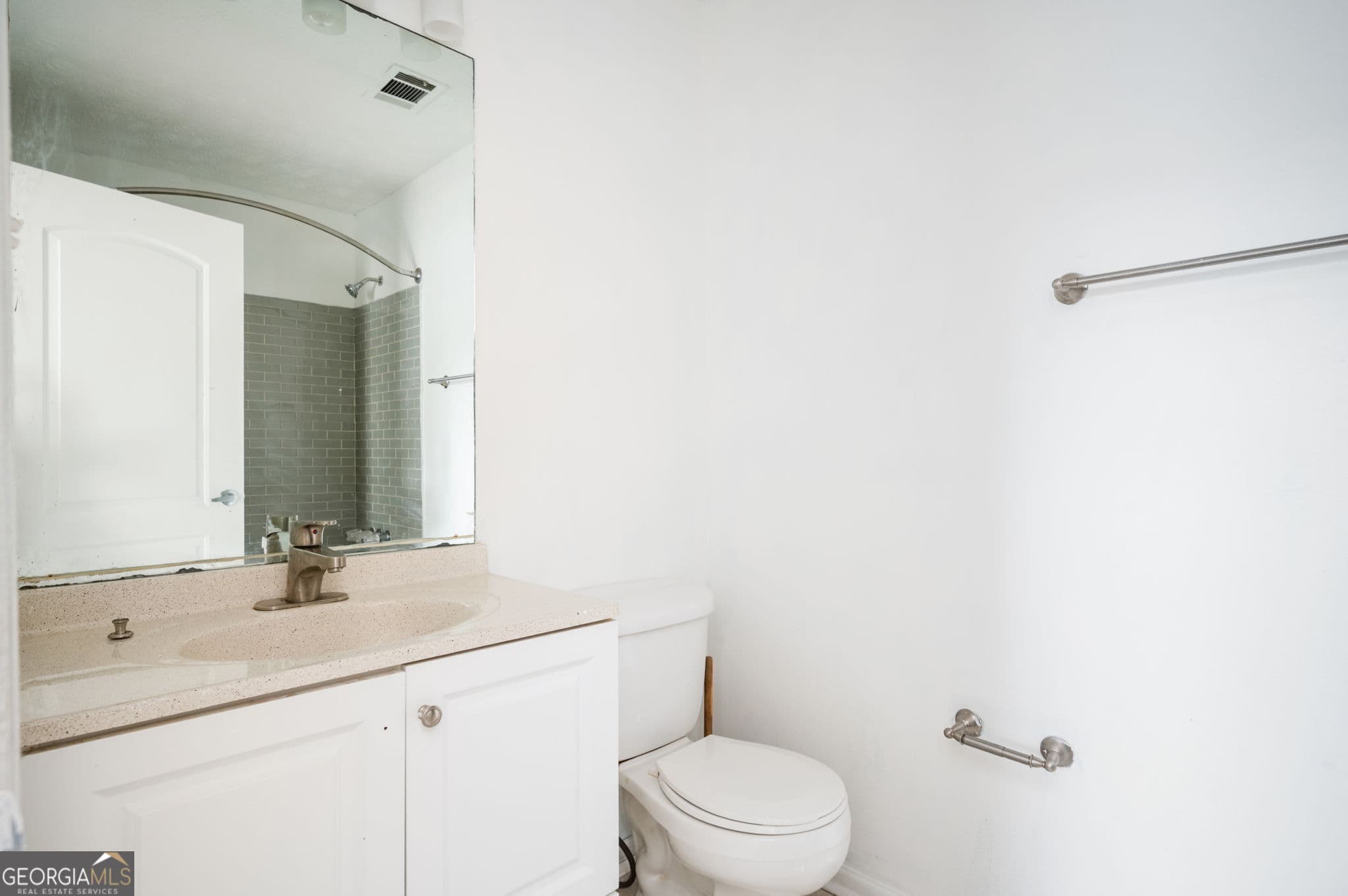 2 bedroom, 2.5 bathroom, 1,326 sq ft townhouse under contract at 725 Oak Drive, Hapeville, GA 30354 — photo 10
