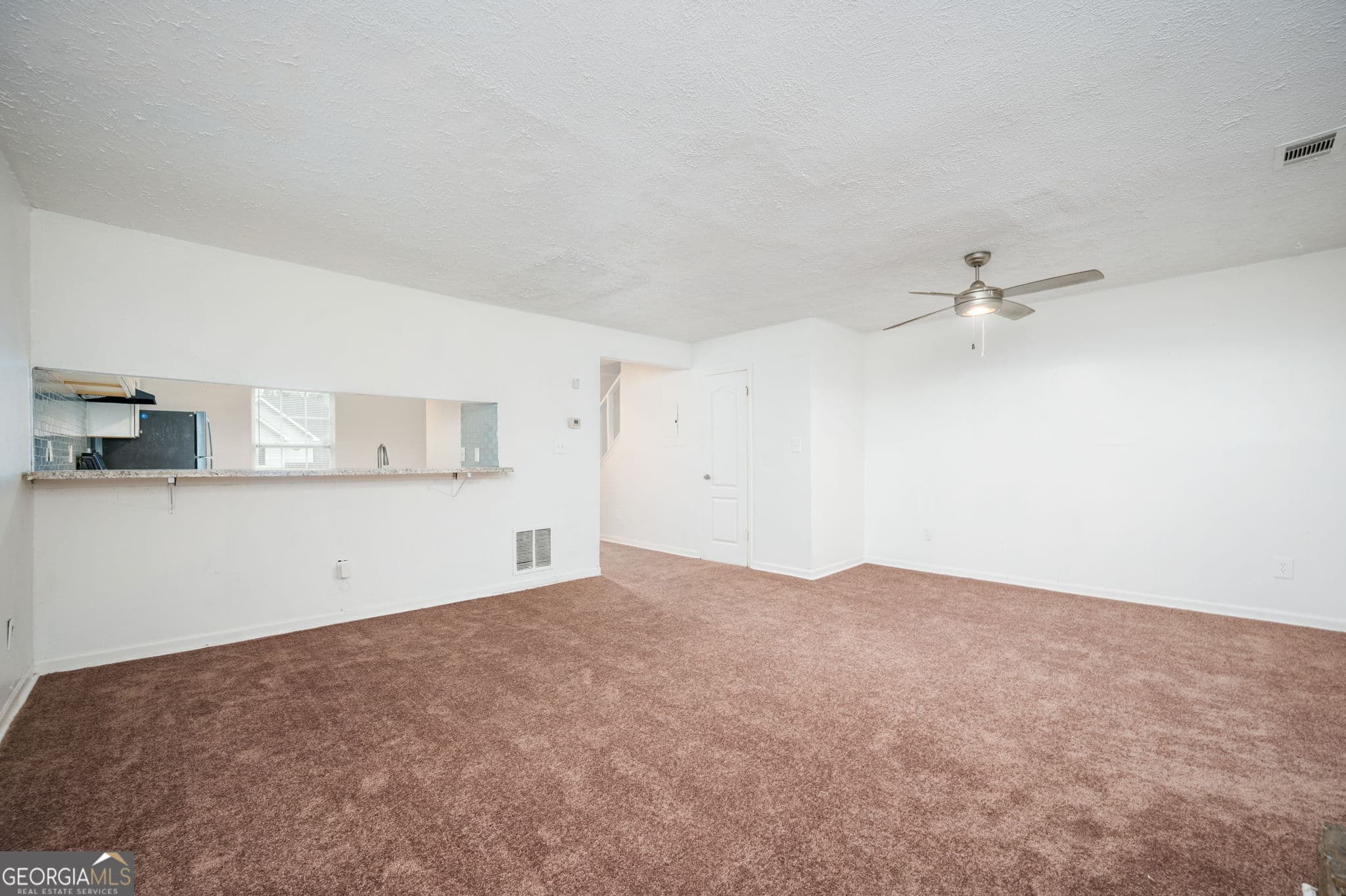 2 bedroom, 2.5 bathroom, 1,326 sq ft townhouse under contract at 725 Oak Drive, Hapeville, GA 30354 — photo 4