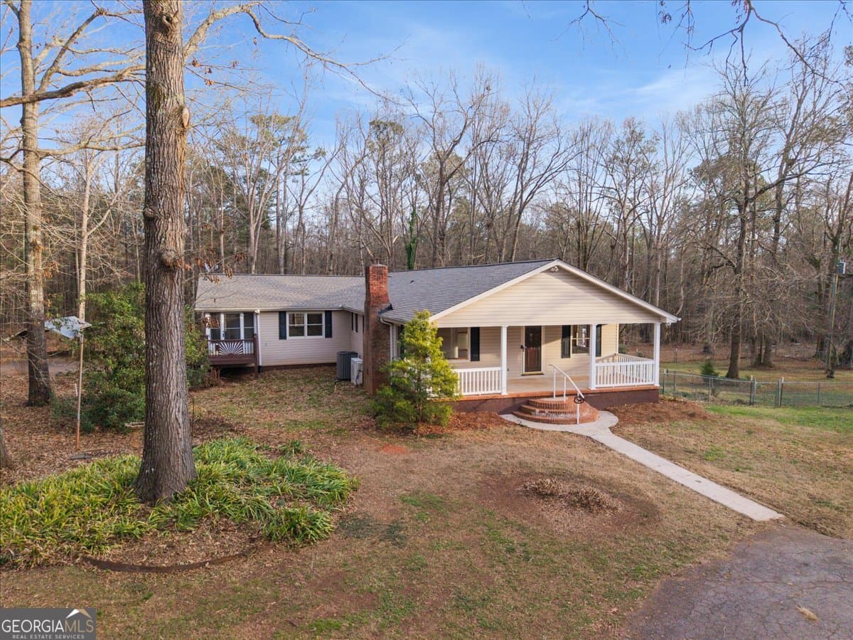 3 bedroom, 2 bathroom, 2,404 sq ft single family residence sold at 229 Meadows Road, Newborn, GA 30056