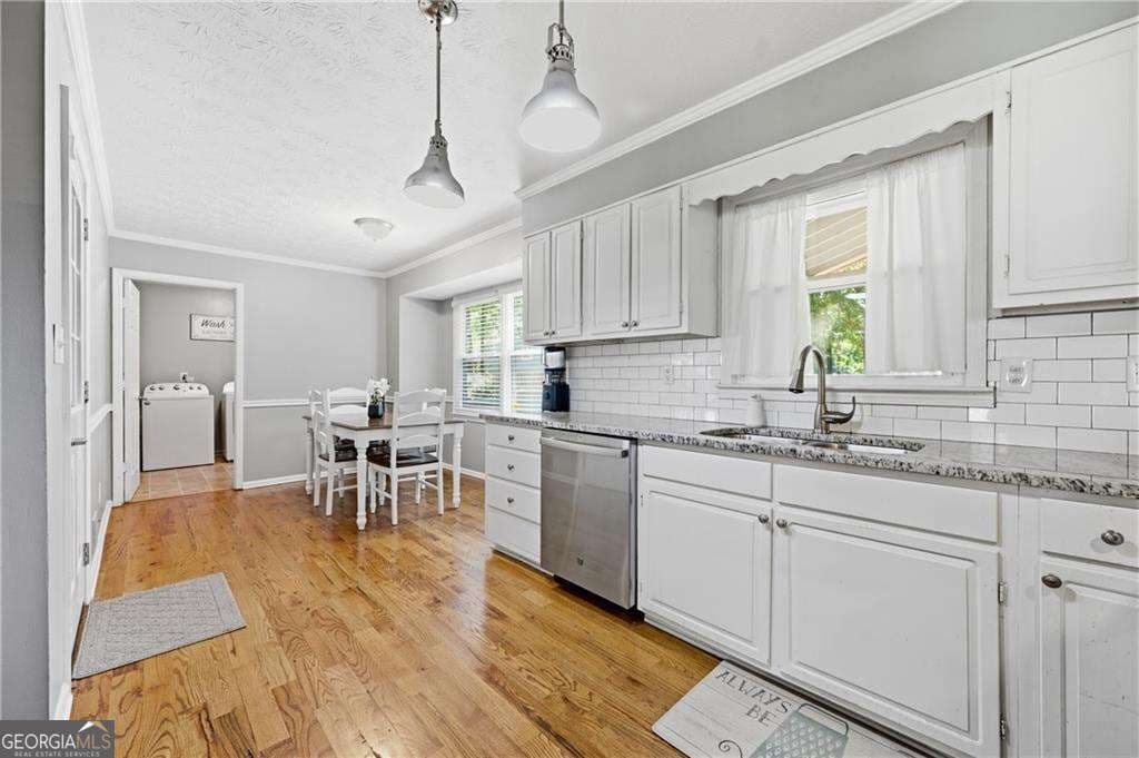 4 bedroom, 3 bathroom, 3,017 sq ft single family residence for sale at 1563 Pedro Drive, Mableton, GA 30126 — photo 7