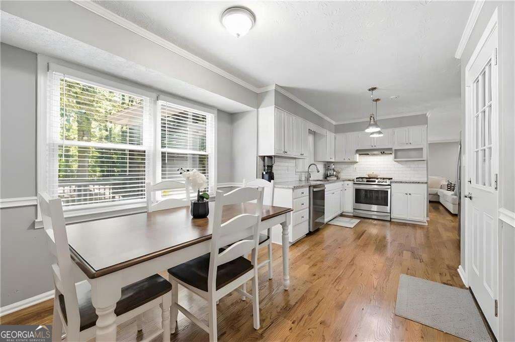 4 bedroom, 3 bathroom, 3,017 sq ft single family residence for sale at 1563 Pedro Drive, Mableton, GA 30126 — photo 10