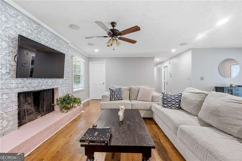 4 bedroom, 3 bathroom, 3,017 sq ft single family residence for sale at 1563 Pedro Drive, Mableton, GA 30126 — photo 4