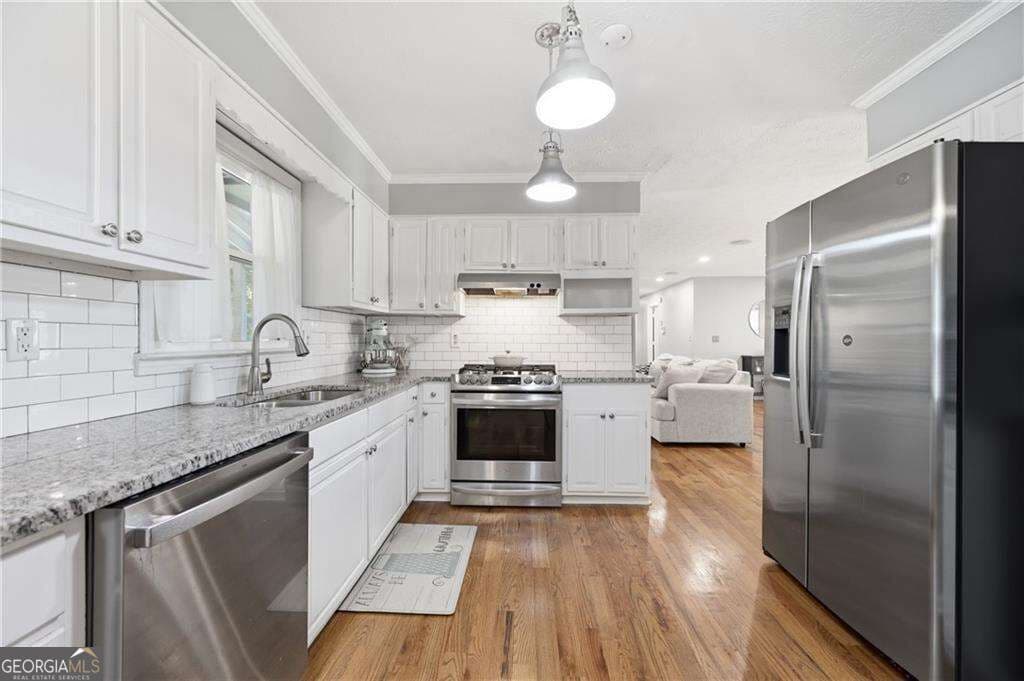 4 bedroom, 3 bathroom, 3,017 sq ft single family residence for sale at 1563 Pedro Drive, Mableton, GA 30126 — photo 8