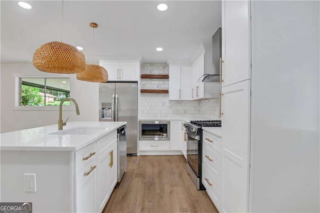 4 bedroom, 3 bathroom single family residence for sale at 1905 Delowe Place, Atlanta, GA 30311 — photo 9