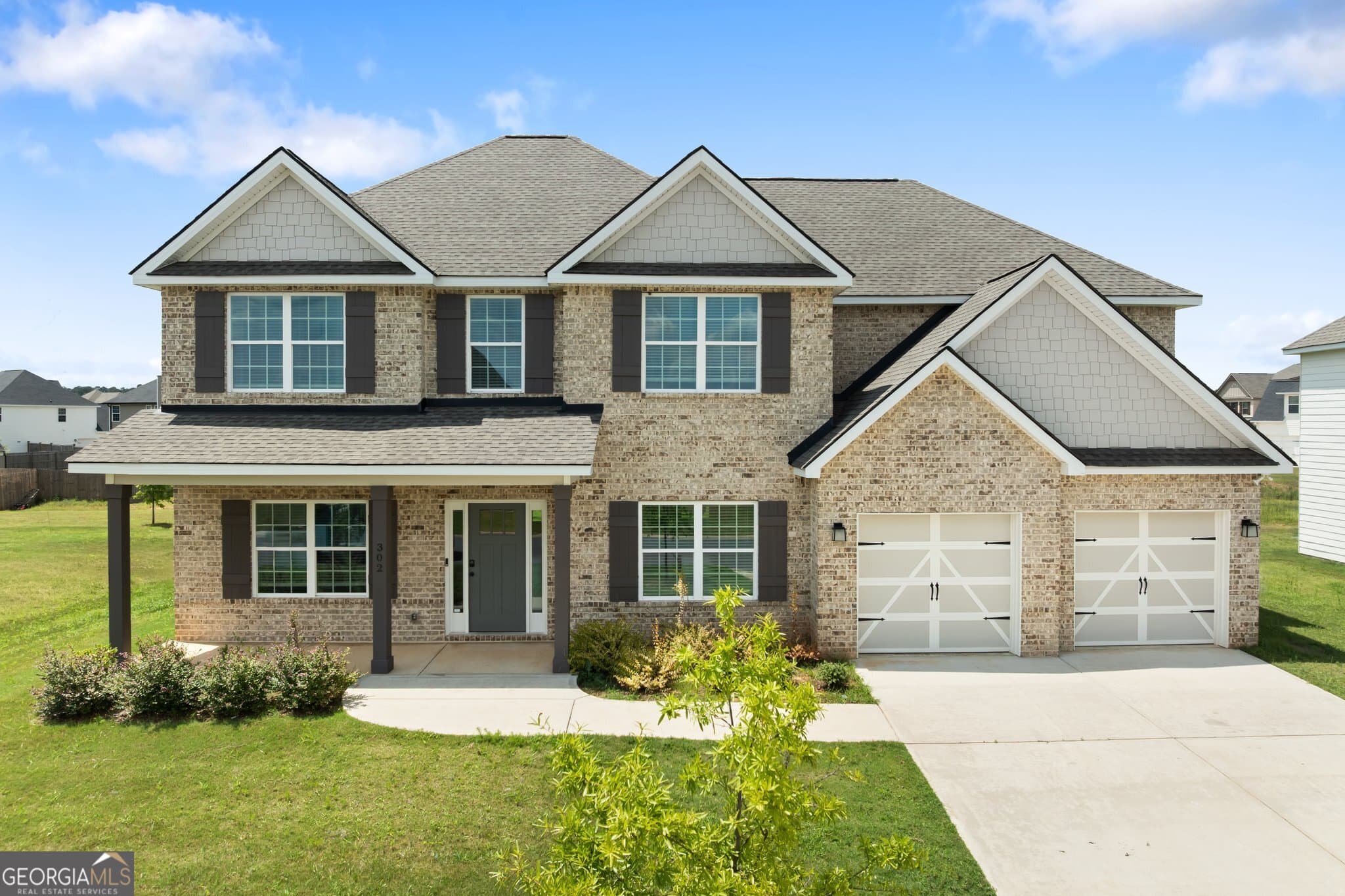 5 bedroom, 4 bathroom, 3,325 sq ft single family residence for sale at 302 Weeping Moss Way, Kathleen, GA 31047