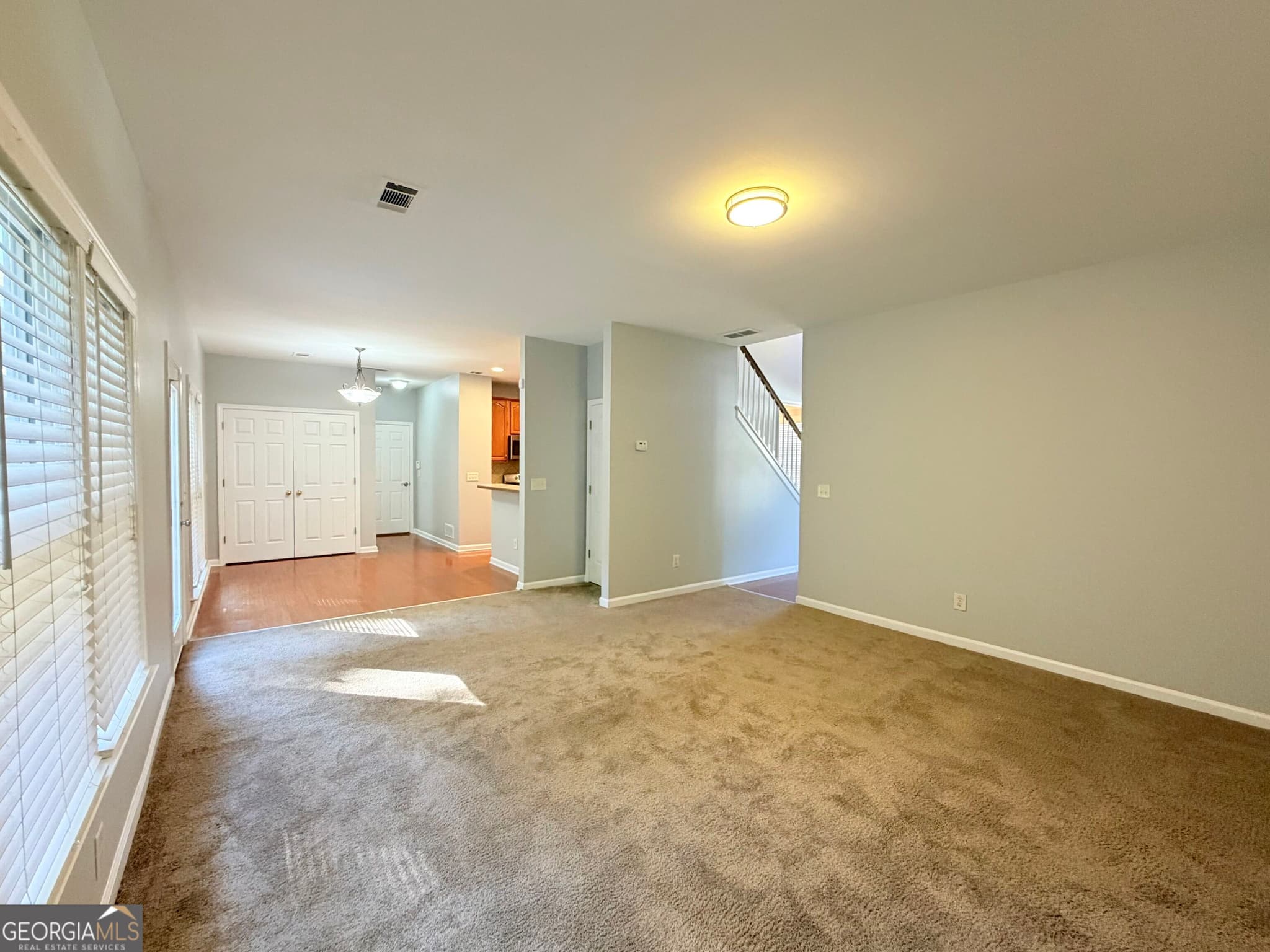 4 bedroom, 2.5 bathroom, 2,296 sq ft single family residence for rent at 7260 Weatherford Drive, Powder Springs, GA 30127 for $2,350 a month — photo 6