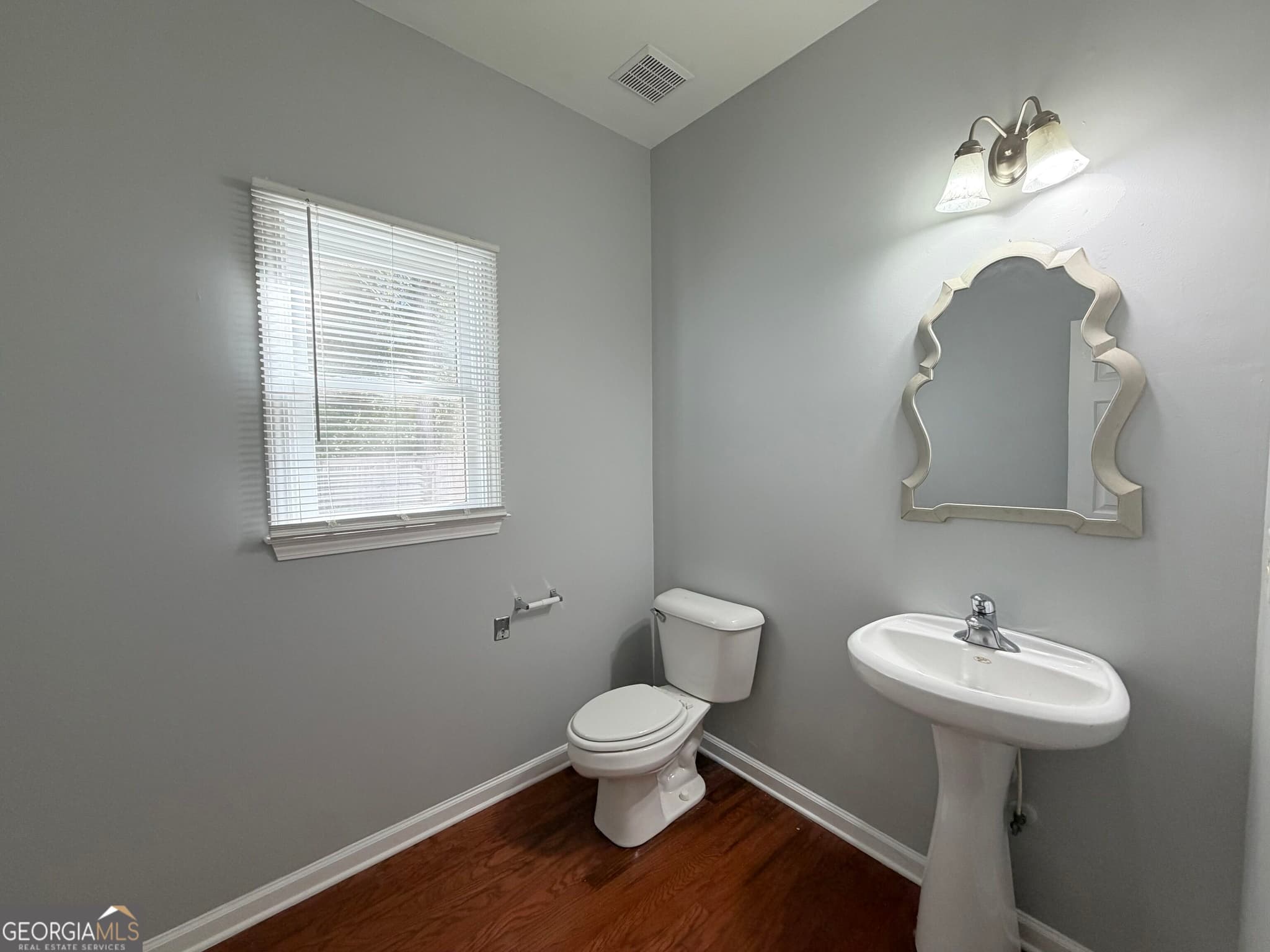 4 bedroom, 2.5 bathroom, 2,296 sq ft single family residence for rent at 7260 Weatherford Drive, Powder Springs, GA 30127 for $2,350 a month — photo 7