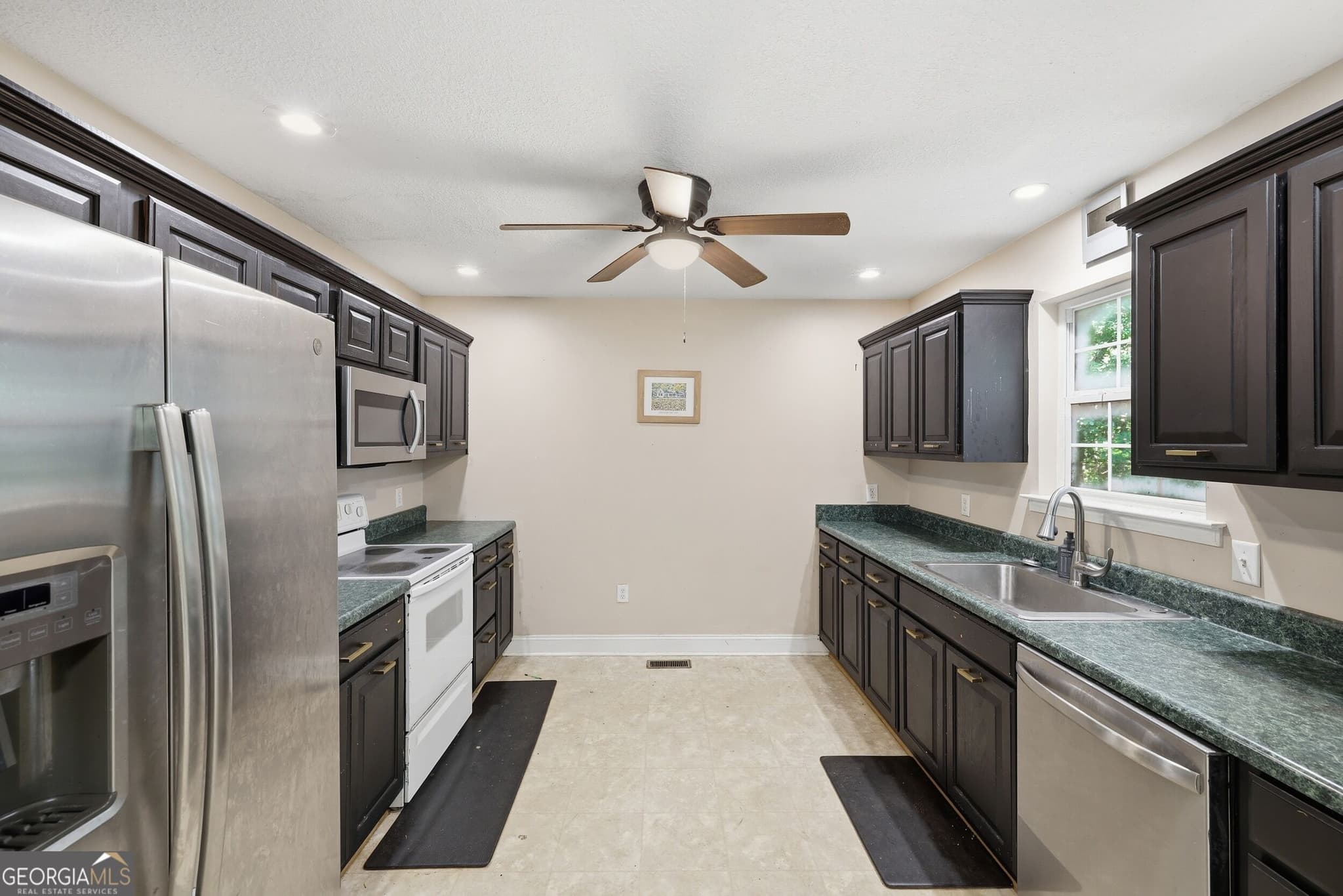 4 bedroom, 3 bathroom, 1,788 sq ft single family residence for sale at 500 Washboard Road, Cleveland, GA 30528 — photo 8