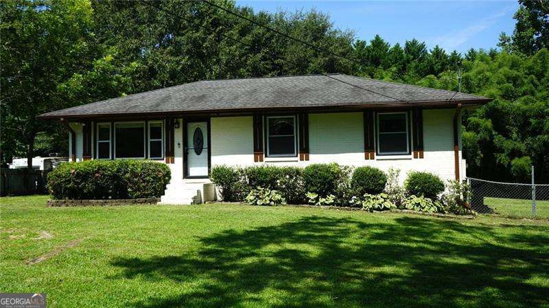 2 bedroom, 2 bathroom, 1,410 sq ft single family residence for rent at 1950 Old Lost Mounta Road, Powder Springs, GA 30127 for $1,875 a month — photo 1 of 1