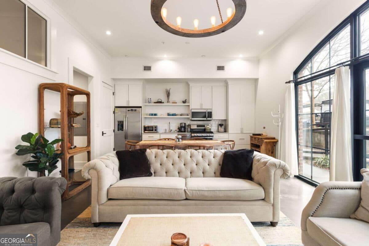 1 bedroom, 1 bathroom, 764 sq ft loft,condominium for sale at 10625 Serenbe Lane 106, Chattahoochee Hills, GA 30268 — photo 8