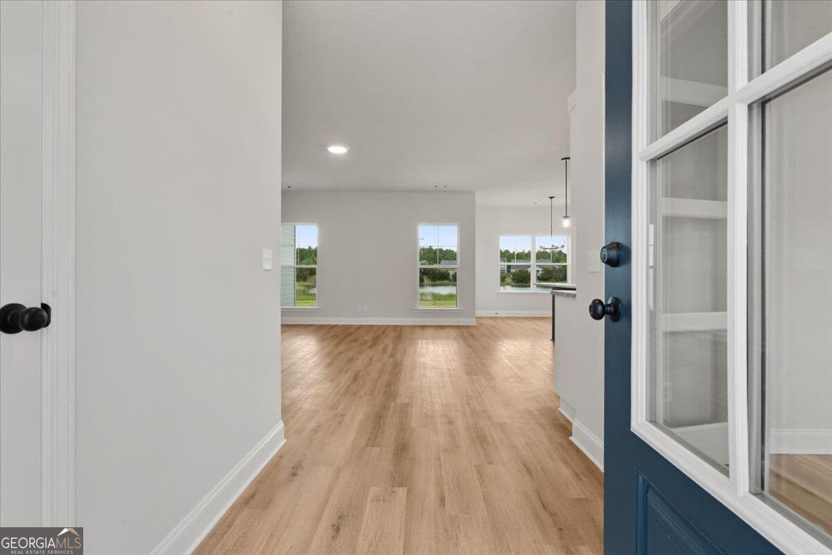 4 bedroom, 2 bathroom, 1,884 sq ft single family residence for sale at 300 Timberlake Drive, Guyton, GA 31312 — photo 2