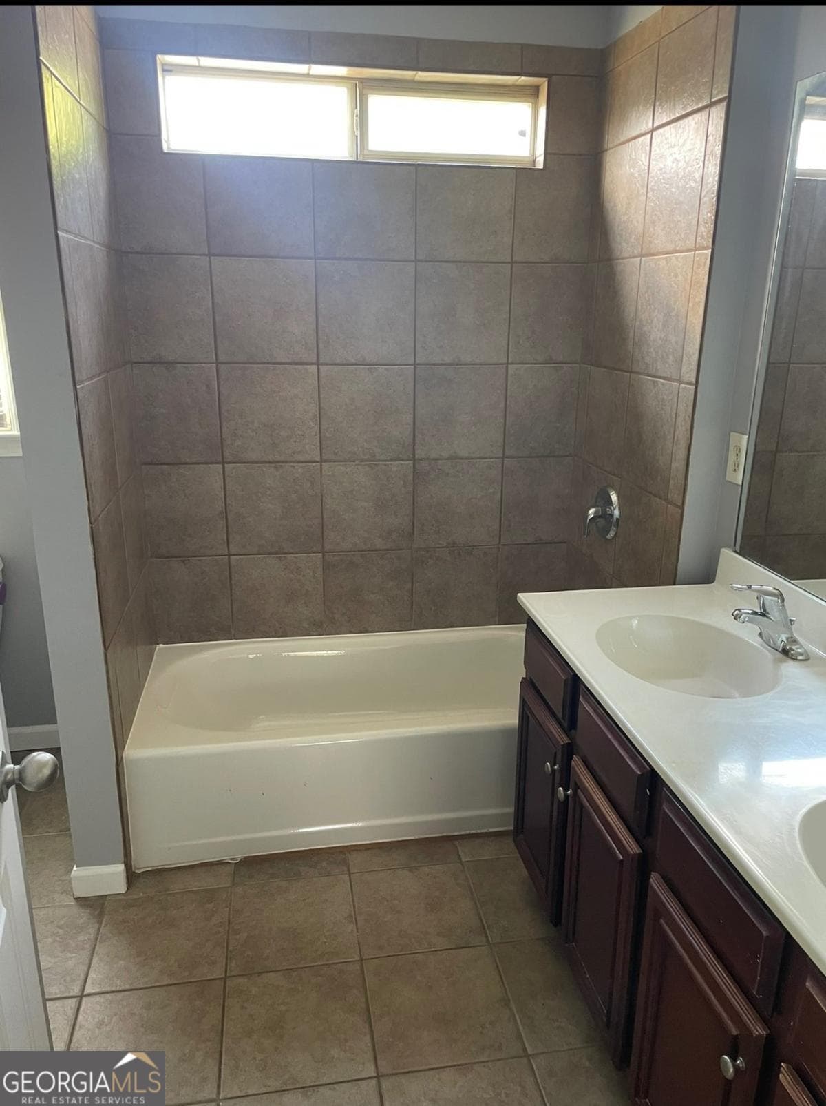 3 bedroom, 2.5 bathroom, 1,594 sq ft single family residence for rent at 15 Ollie Street, Atlanta, GA 30314 for $3,150 a month — photo 6