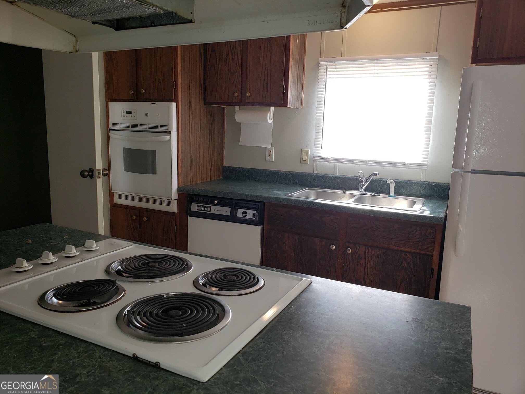 3 bedroom, 2 bathroom, 1,216 sq ft manufactured home,single family residence for sale at 156 P W Clifton Road, Brooklet, GA 30415 — photo 4