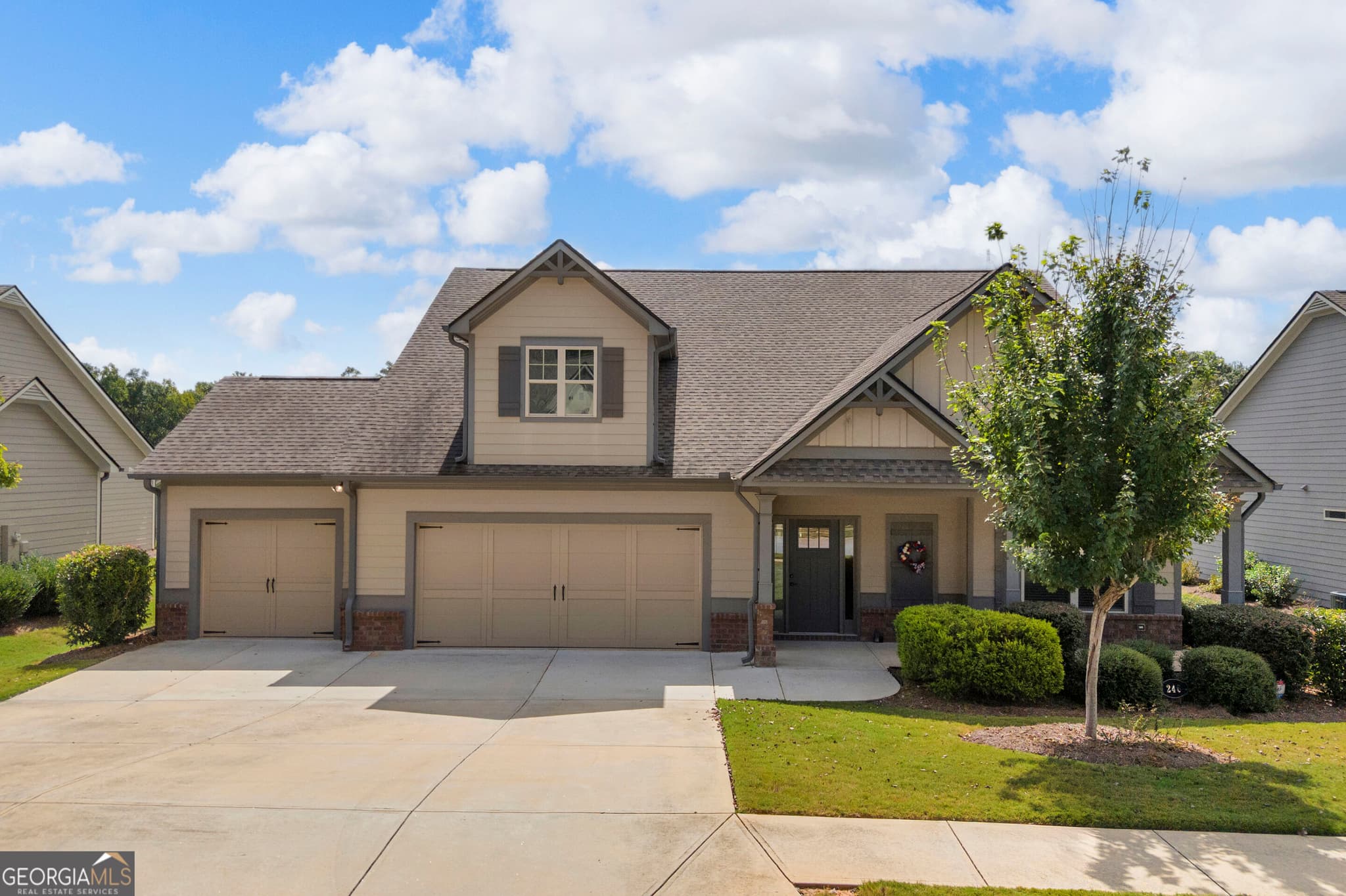 3 bedroom, 2 bathroom, 2,207 sq ft single family residence for sale at 246 Club Drive, Monroe, GA 30655 — photo 2