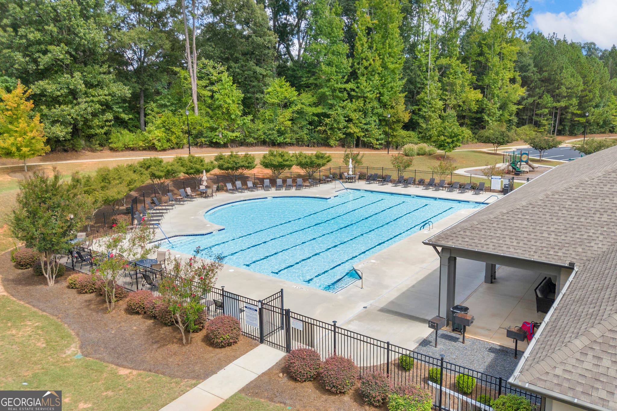 3 bedroom, 2 bathroom, 2,207 sq ft single family residence for sale at 246 Club Drive, Monroe, GA 30655 — photo 5