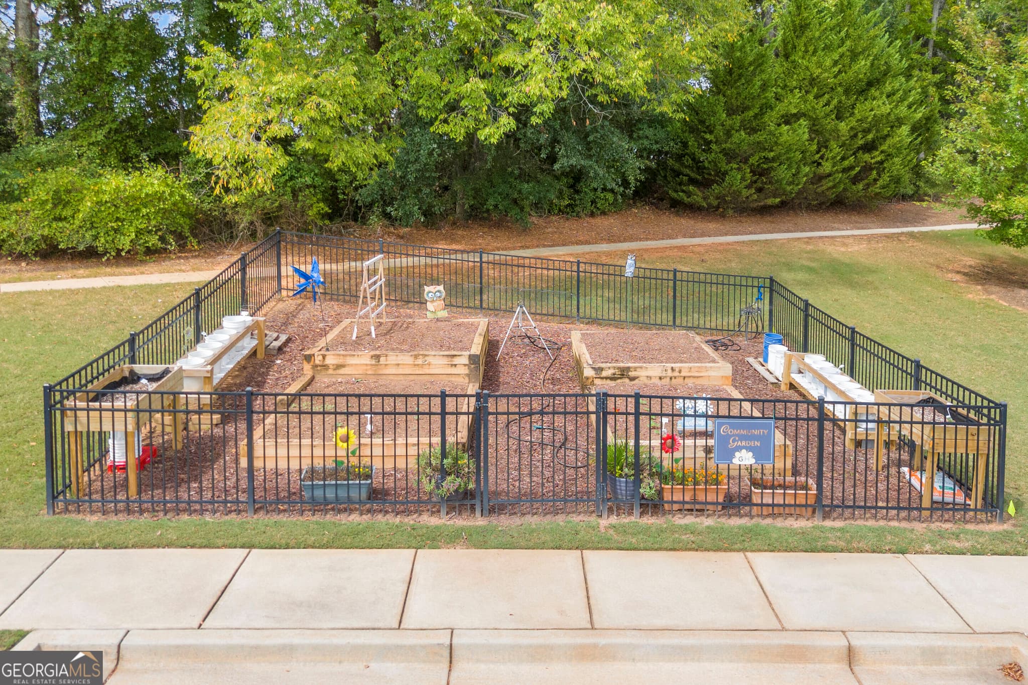 3 bedroom, 2 bathroom, 2,207 sq ft single family residence for sale at 246 Club Drive, Monroe, GA 30655 — photo 10