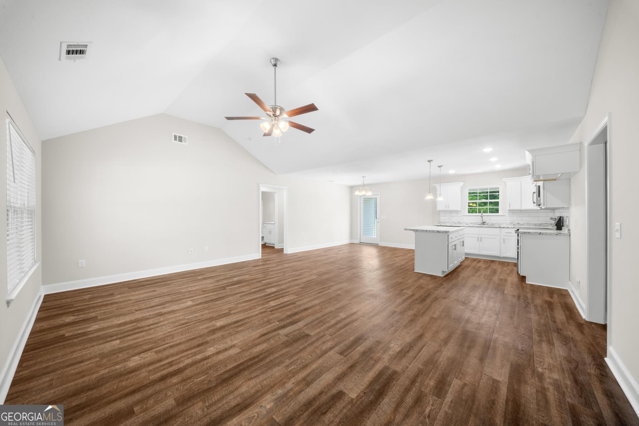 3 bedroom, 2 bathroom, 1,573 sq ft single family residence for sale at 77 B Stubbs Road, Statesboro, GA 30461 — photo 3