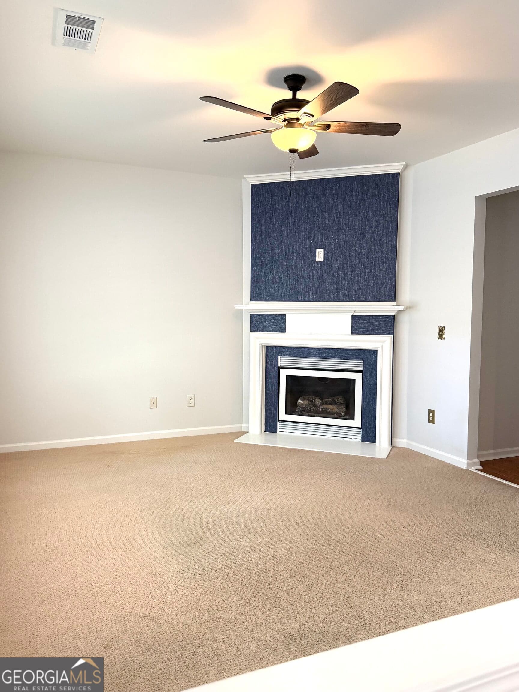 3 bedroom, 2.5 bathroom, 1,616 sq ft townhouse for sale at 3000 Commonwealth Circle # 14, Milton, GA 30004 — photo 4