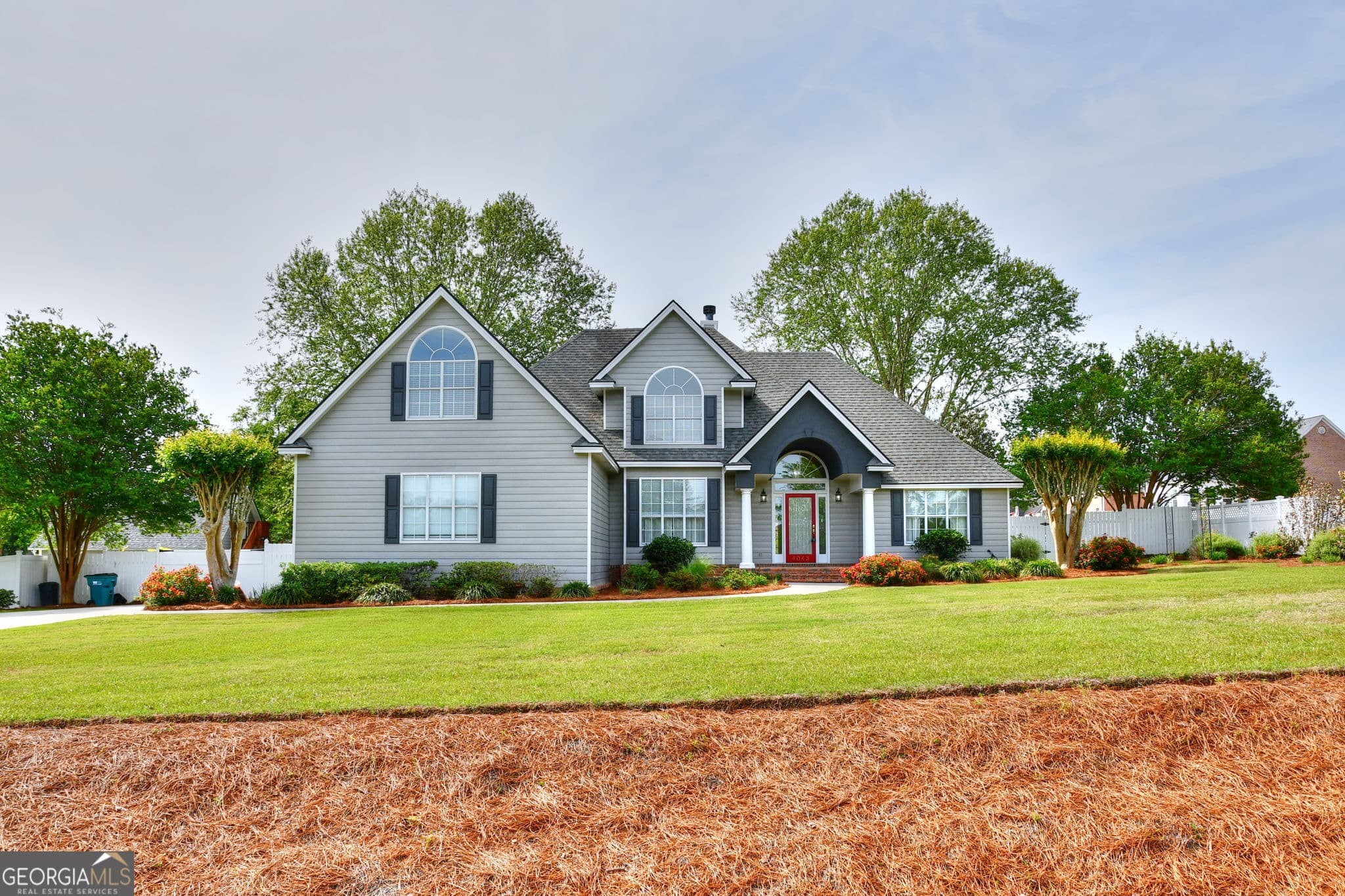 4 bedroom, 3.5 bathroom, 2,200 sq ft single family residence under contract at 4043 Liska Circle, Valdosta, GA 31605 — photo 4