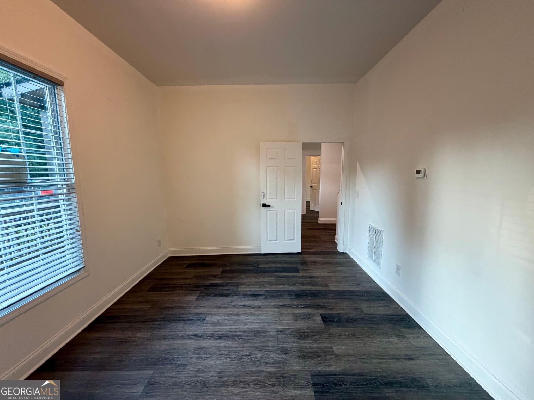 4 bedroom, 3.5 bathroom, 2,166 sq ft single family residence for rent at 74 SW Joseph E Lowery Boulevard, Atlanta, GA 30314 for $2,695 a month — photo 7