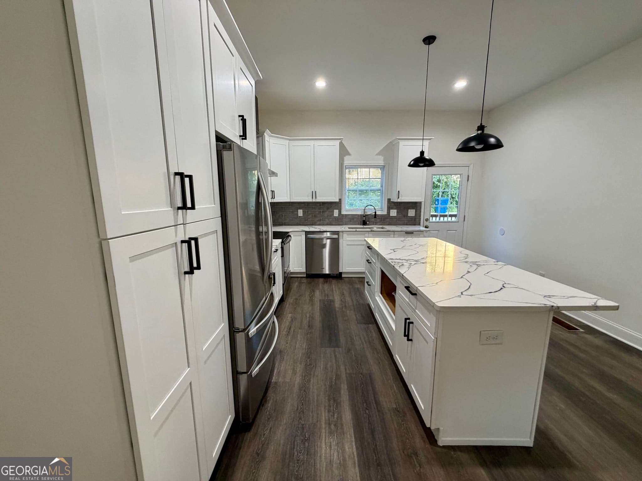 4 bedroom, 3.5 bathroom, 2,166 sq ft single family residence for rent at 74 SW Joseph E Lowery Boulevard, Atlanta, GA 30314 for $2,695 a month — photo 10