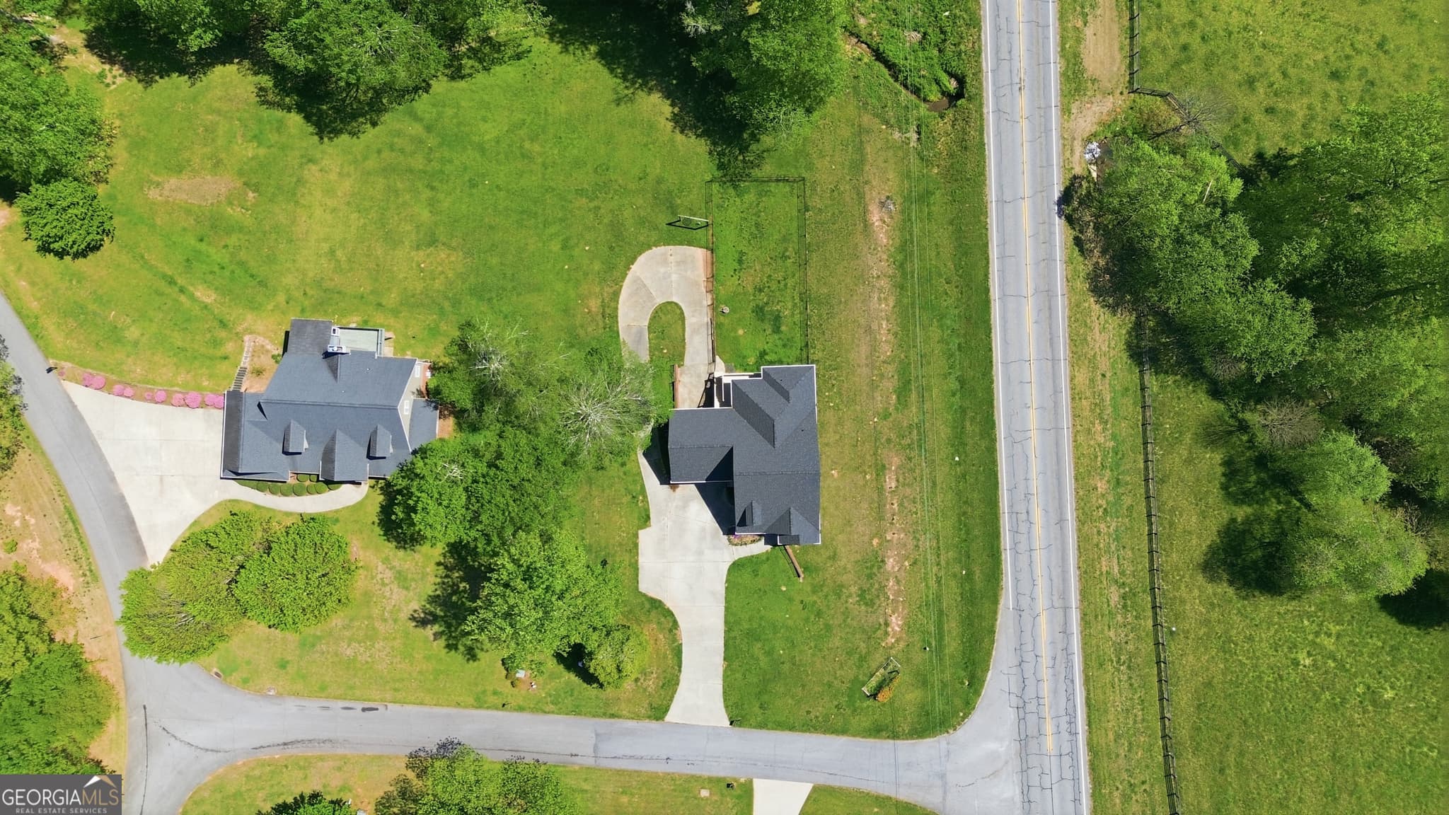 4 bedroom, 3 bathroom, 3,298 sq ft single family residence for sale at 120 Haywood Hills Road, Demorest, GA 30535 — photo 3