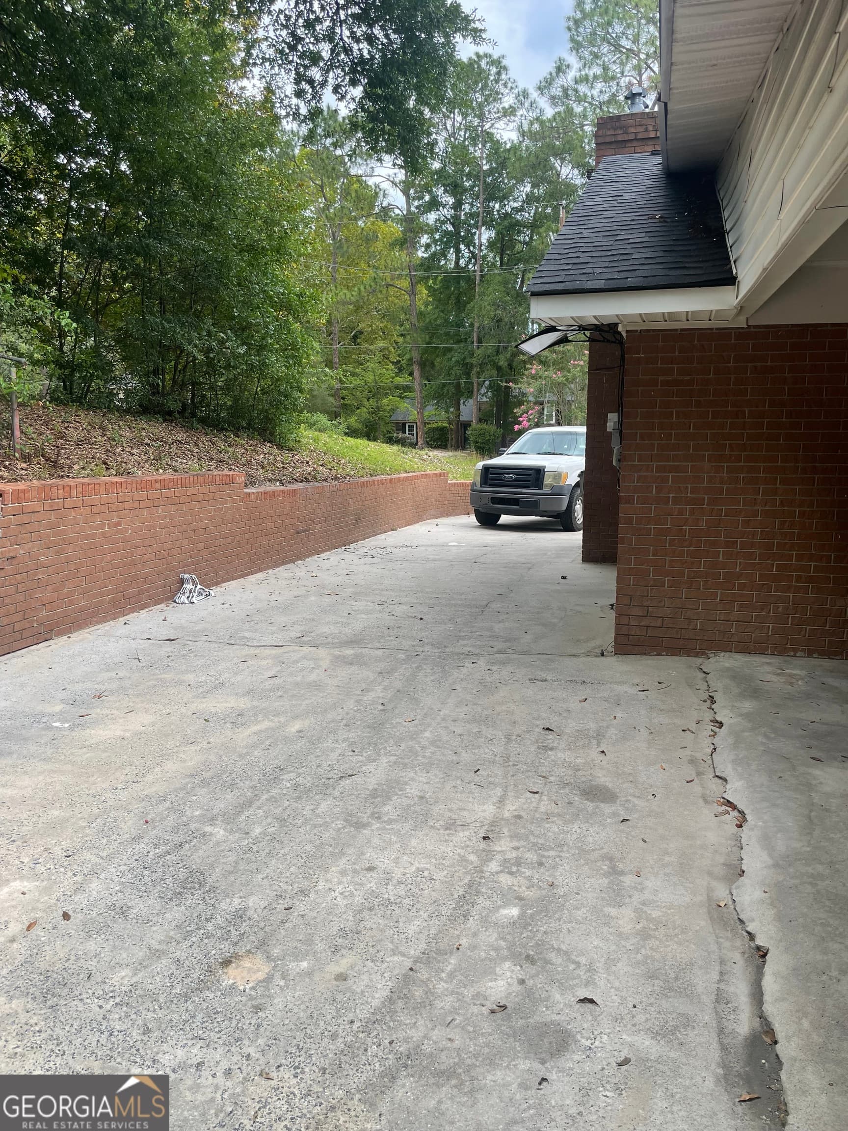 3 bedroom, 2 bathroom, 1,677 sq ft single family residence for rent at 514 Pitt Moore Road, Statesboro, GA 30458 for $1,900 a month — photo 2