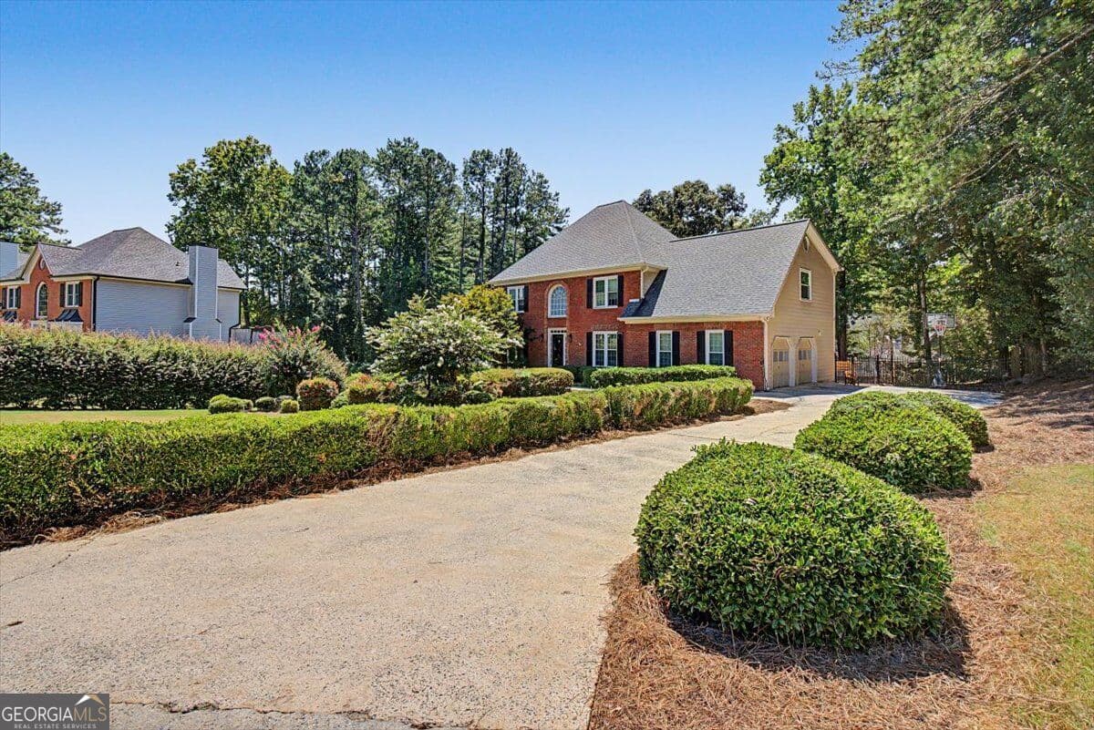 4 bedroom, 3.5 bathroom, 3,999 sq ft single family residence for sale at 1156 Ward Creek Drive, Marietta, GA 30064 — photo 5