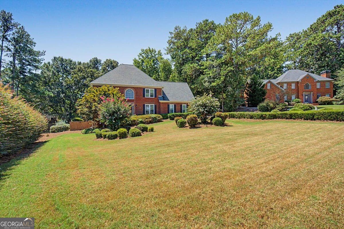 4 bedroom, 3.5 bathroom, 3,999 sq ft single family residence for sale at 1156 Ward Creek Drive, Marietta, GA 30064 — photo 4