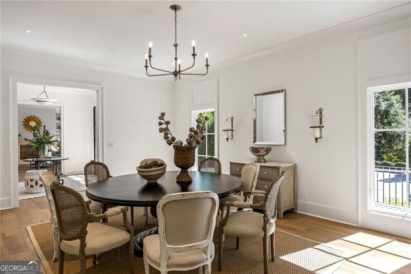 6 bedroom, 9 bathroom, 8,500 sq ft single family residence for sale at 3835 Paces Ferry Road, Atlanta, GA 30327 — photo 10
