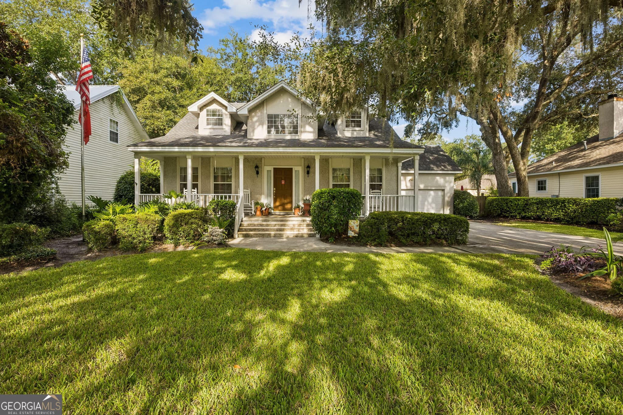 4 bedroom, 2.5 bathroom, 2,276 sq ft single family residence for sale at 155 Shadow Wood Bend, St. Simons, GA 31522 — photo 3