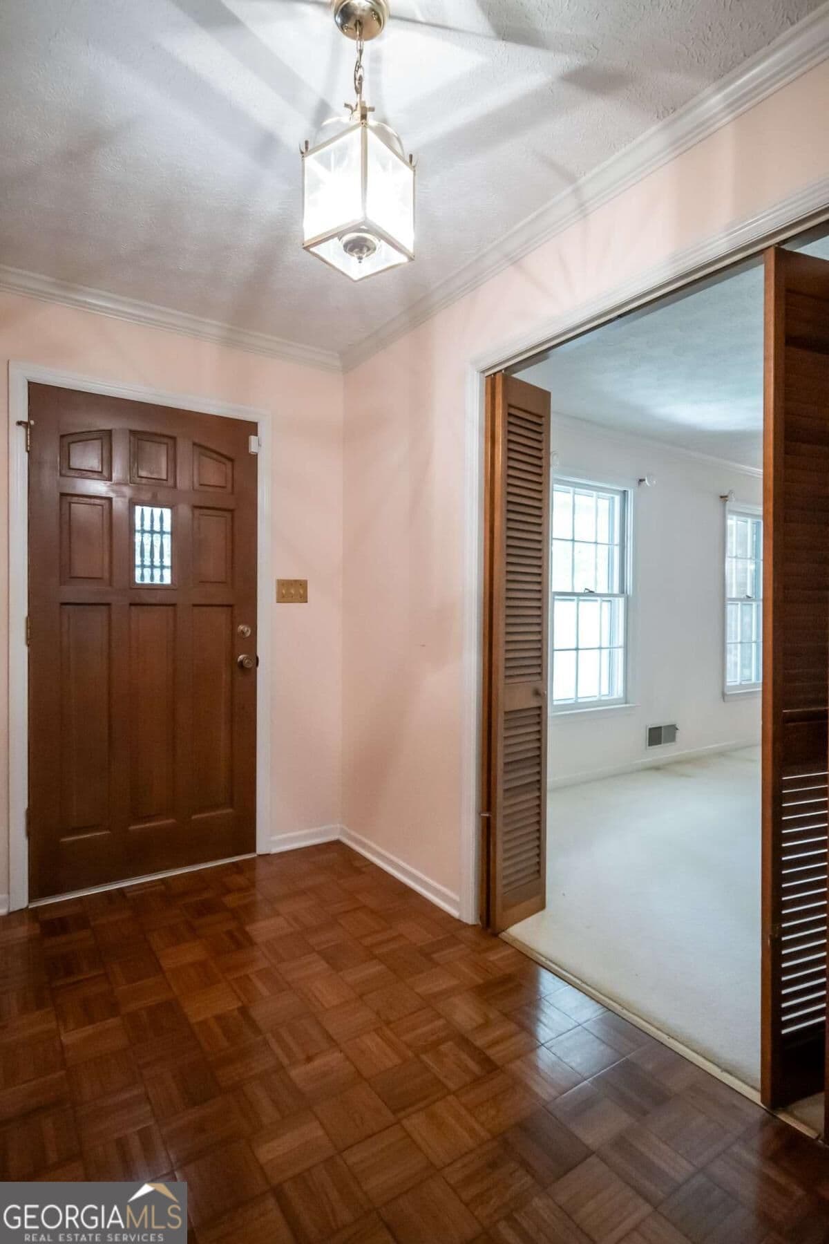 3 bedroom, 2 bathroom, 2,255 sq ft single family residence for sale at 135 Old Fort Road, Athens, GA 30606 — photo 7