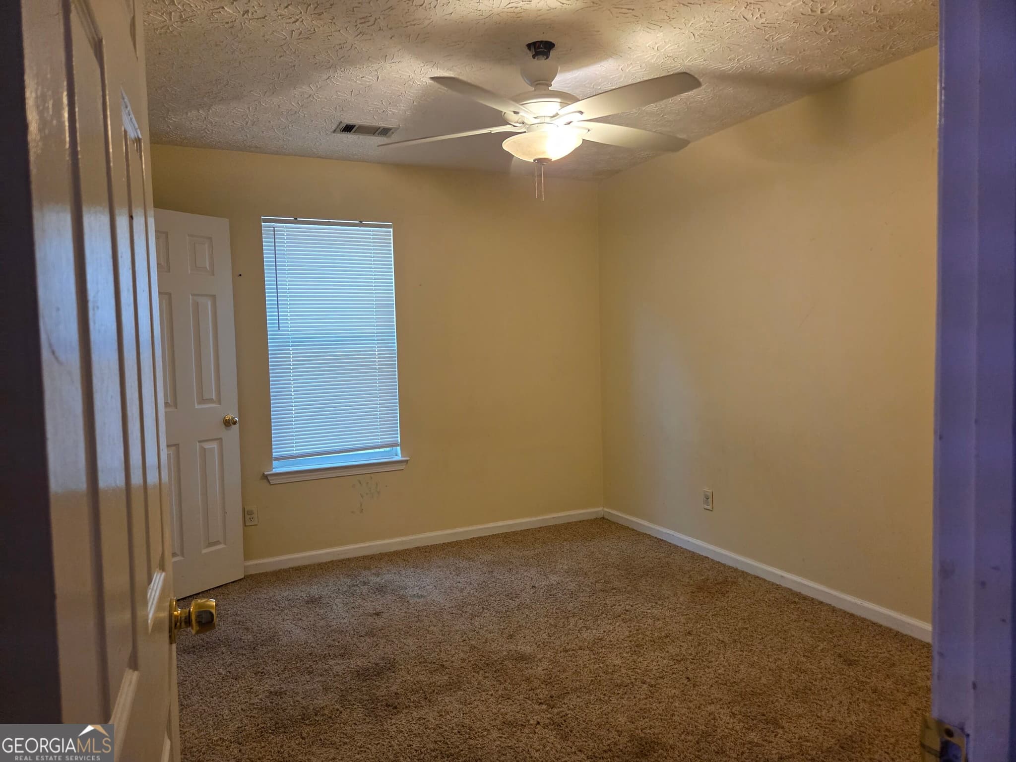 3 bedroom, 1 bathroom, 998 sq ft single family residence for sale at 217 Brooks Lane, Winder, GA 30680 — photo 7