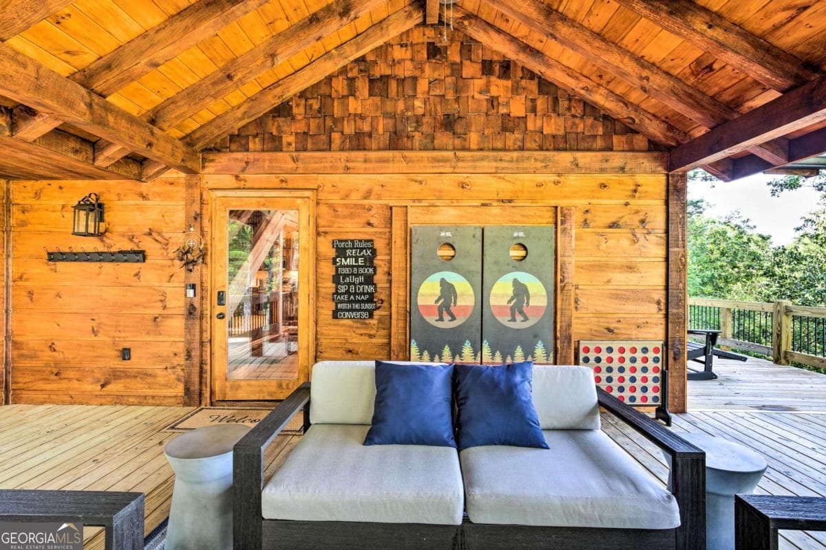 4 bedroom, 3.5 bathroom, 2,908 sq ft cabin,single family residence for sale at 142 S Dream Catcher, Blue Ridge, GA 30513 — photo 9