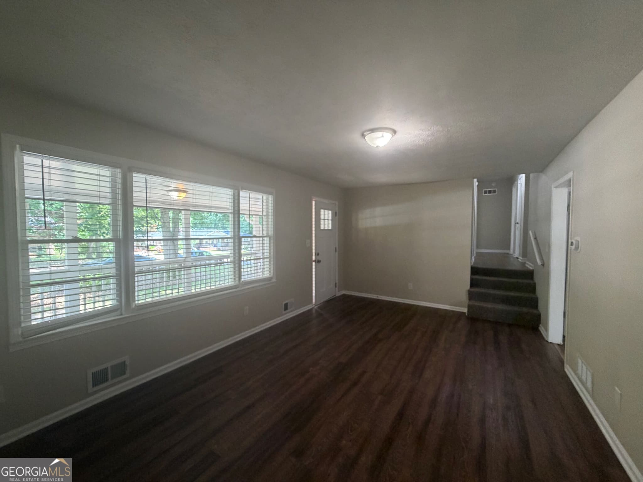 4 bedroom, 2 bathroom, 2,372 sq ft single family residence for sale at 3964 Summit Drive, Douglasville, GA 30135 — photo 5