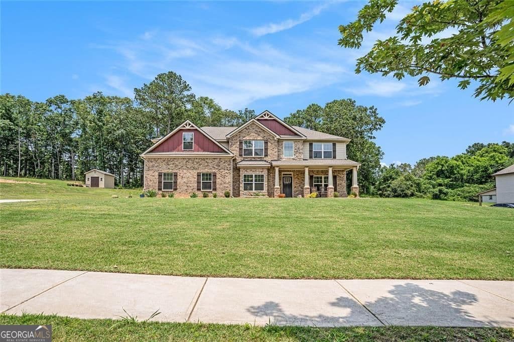 5 bedroom, 4 bathroom, 3,532 sq ft single family residence for sale at 381 Homestead Circle, Forsyth, GA 31029 — photo 3