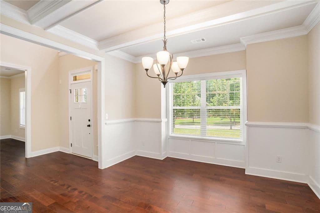 5 bedroom, 4 bathroom, 3,532 sq ft single family residence for sale at 381 Homestead Circle, Forsyth, GA 31029 — photo 5