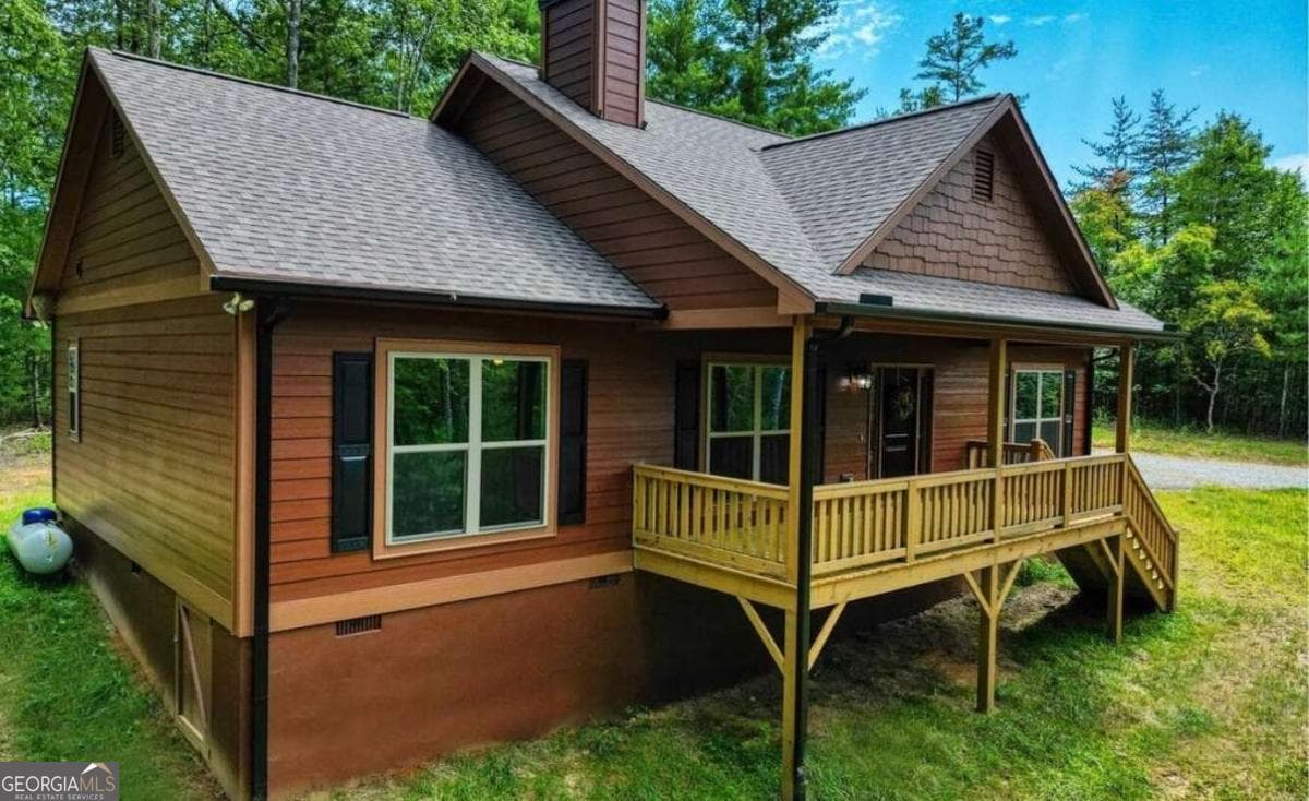 3 bedroom, 2 bathroom, 1,560 sq ft single family residence under contract at 199 Lola Mae Way, Morganton, GA 30560
