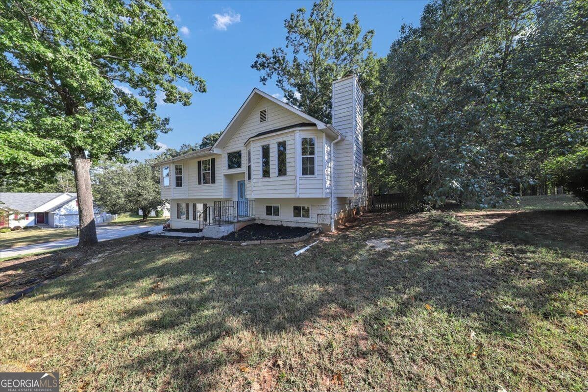 3 bedroom, 3 bathroom, 1,250 sq ft single family residence for sale at 95 Harvard Drive, Covington, GA 30016 — photo 2