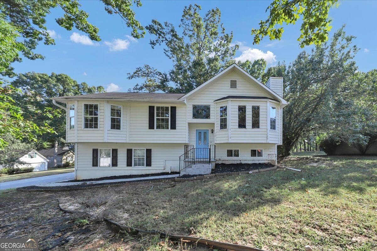 3 bedroom, 3 bathroom, 1,250 sq ft single family residence for sale at 95 Harvard Drive, Covington, GA 30016 — photo 1 of 34
