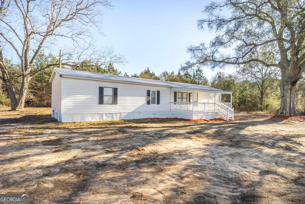 2 bedroom, 2 bathroom, 924 sq ft manufactured home,single family residence for sale at 1169 Chester Alamo Road, Chester, GA 31012 — photo 5