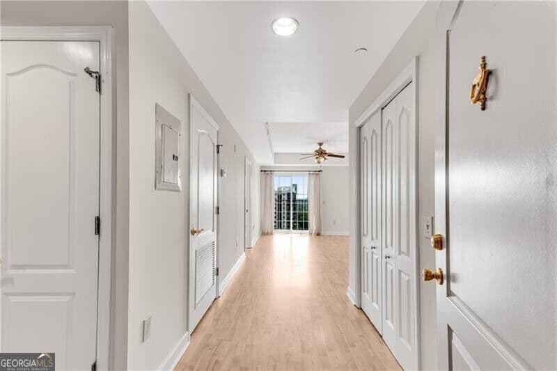 1 bedroom, 1 bathroom, 740 sq ft condominium for sale at 195 14th Street 1010, Atlanta, GA 30309 — photo 3