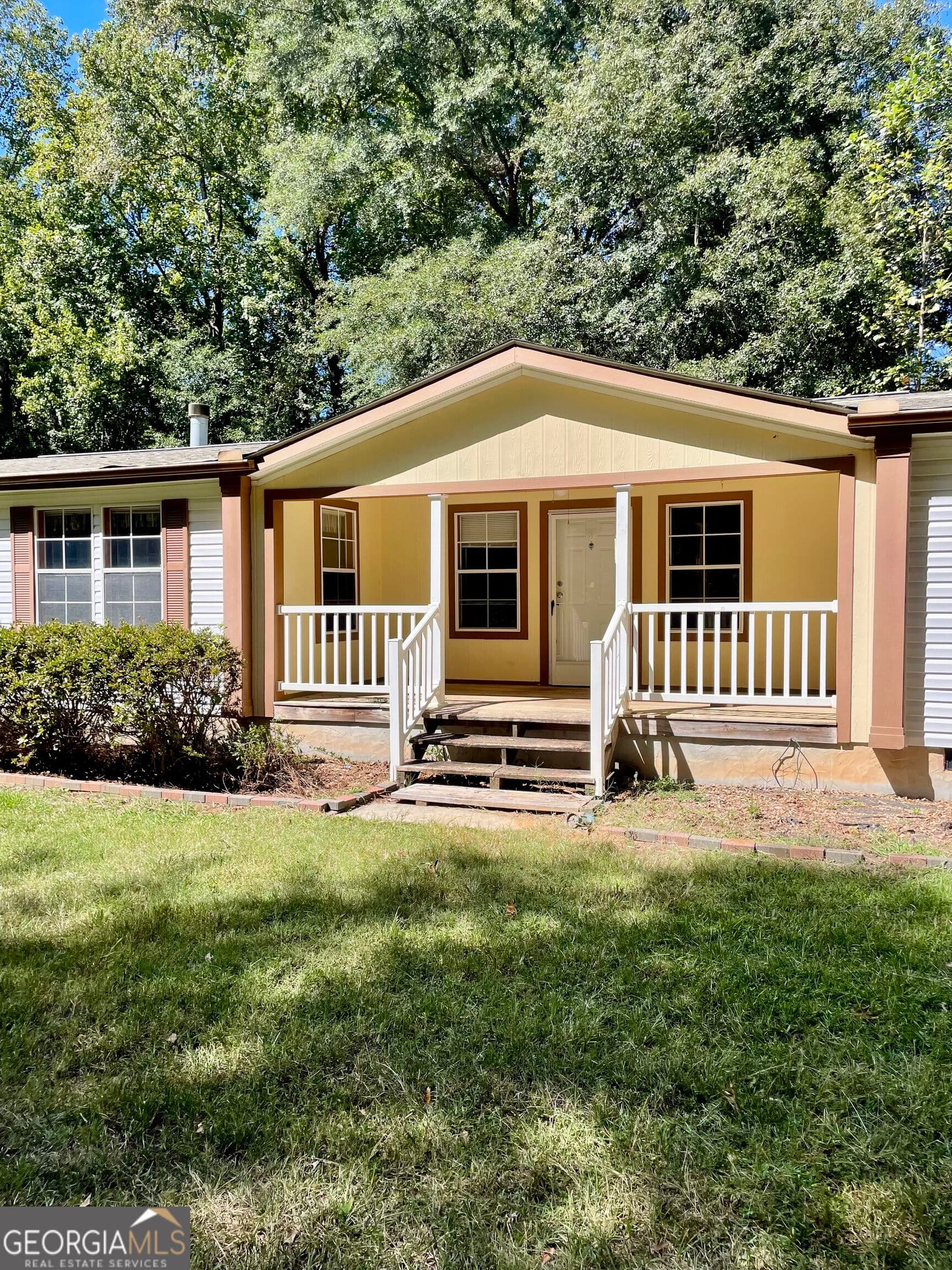 4 bedroom, 3 bathroom, 3,040 sq ft manufactured home,single family residence for sale at 75 Stag Run Drive, Mansfield, GA 30055 — photo 2