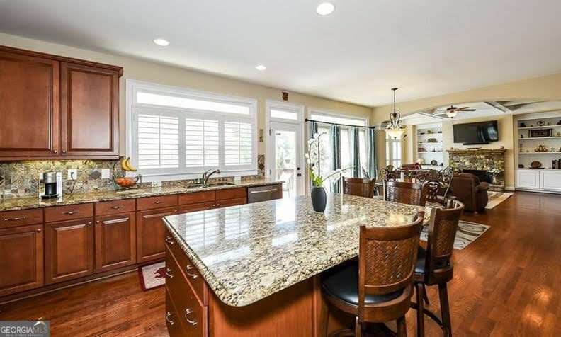 7 bedroom, 5 bathroom, 6,640 sq ft single family residence for rent at 4613 Wigley Estates Road, Marietta, GA 30066 for $4,995 a month — photo 10