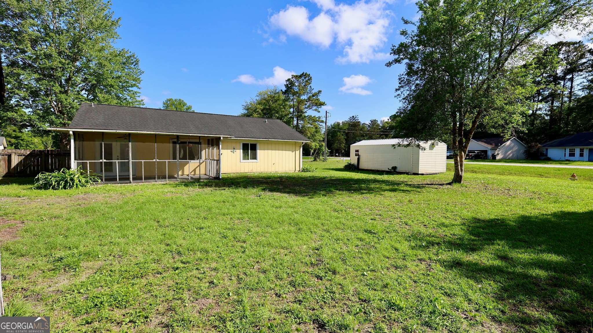 3 bedroom, 2 bathroom, 1,202 sq ft single family residence for sale at 101 Willow Lake Drive, Kingsland, GA 31548 — photo 7