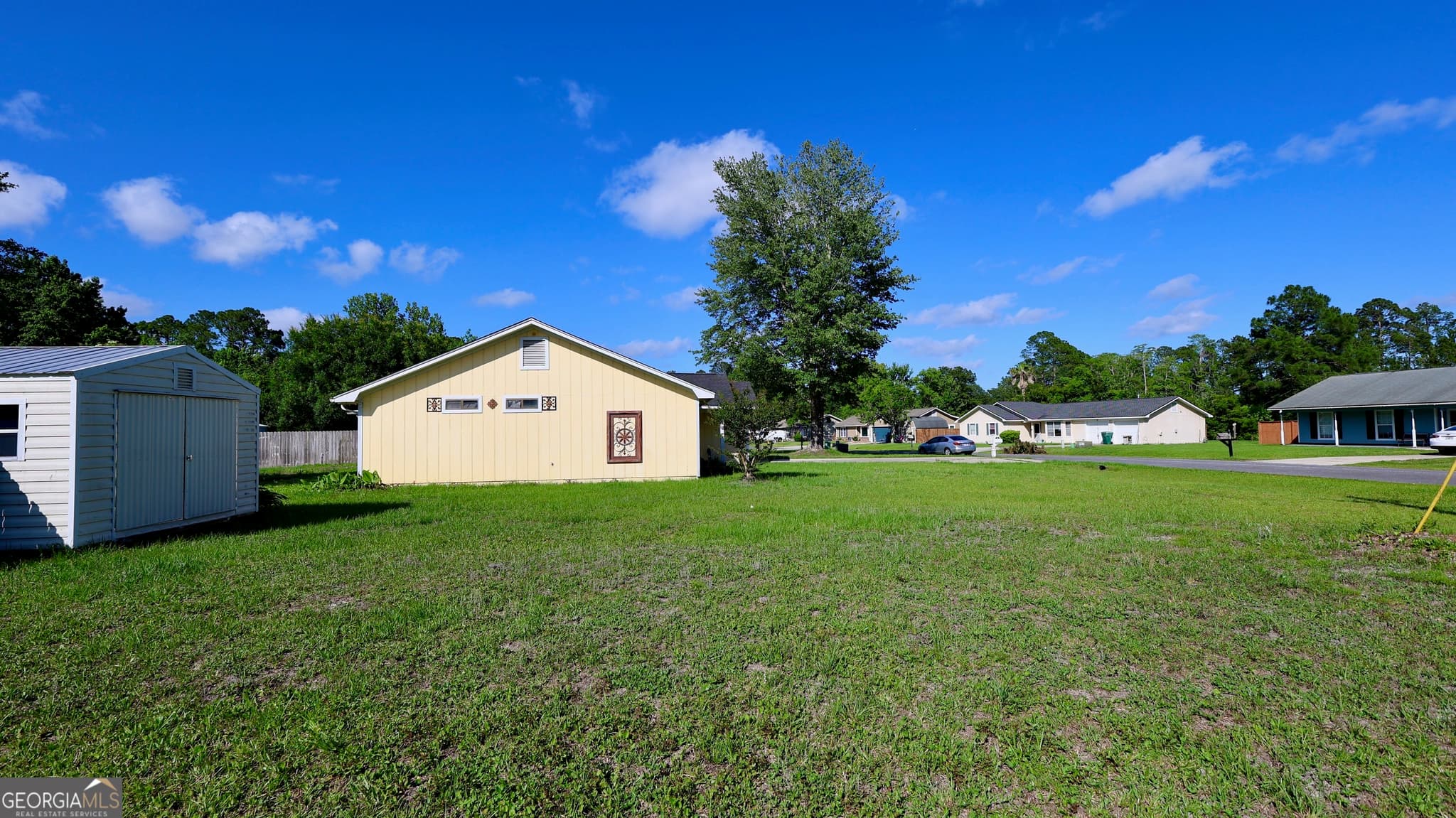 3 bedroom, 2 bathroom, 1,202 sq ft single family residence for sale at 101 Willow Lake Drive, Kingsland, GA 31548 — photo 5