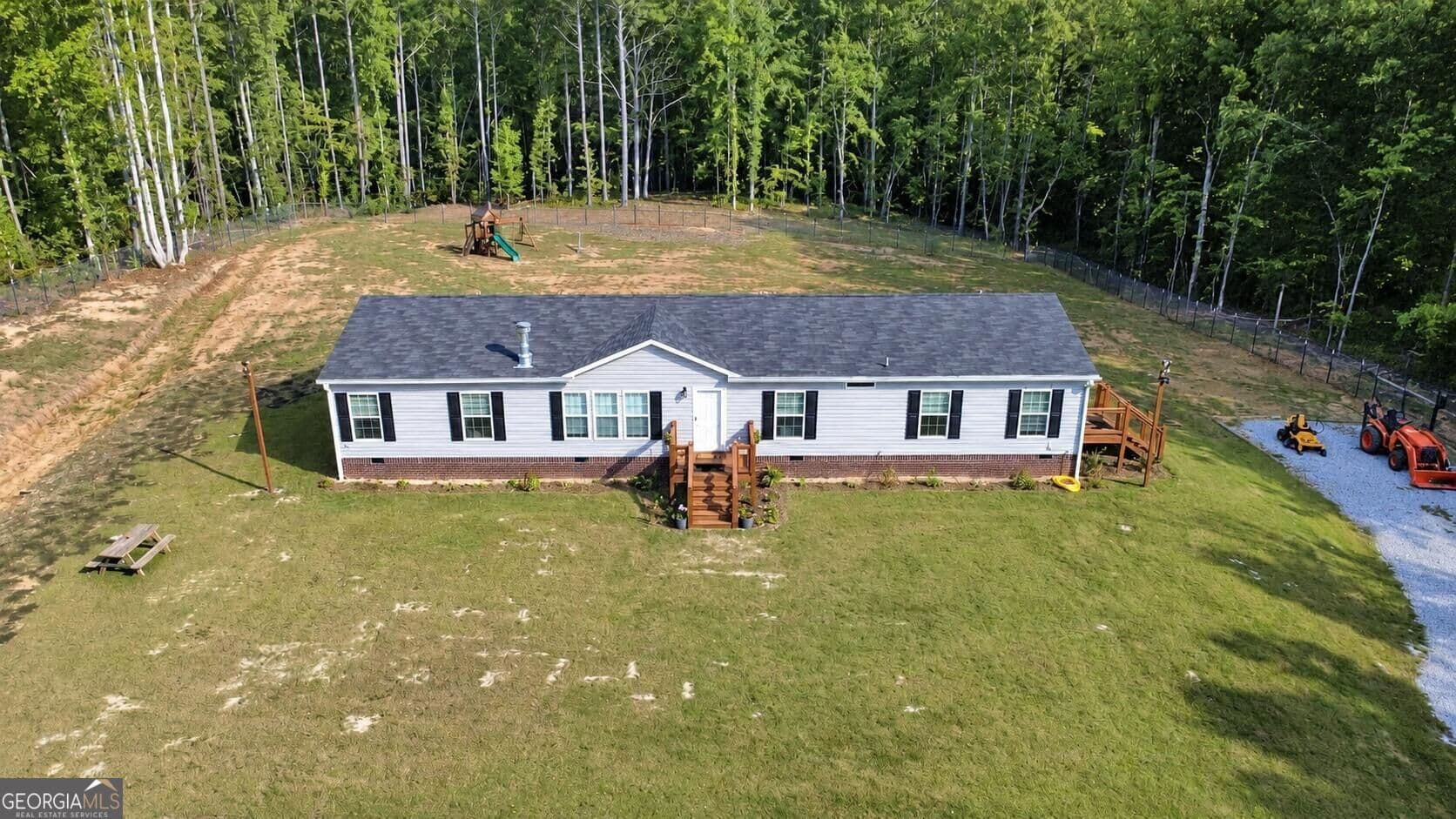 4 bedroom, 3 bathroom, 2,432 sq ft manufactured home,single family residence for sale at 259 Hawks Trail, Newborn, GA 30056 — photo 4